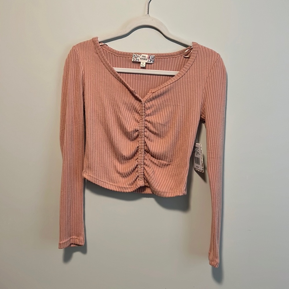 Soft fitted sweater
